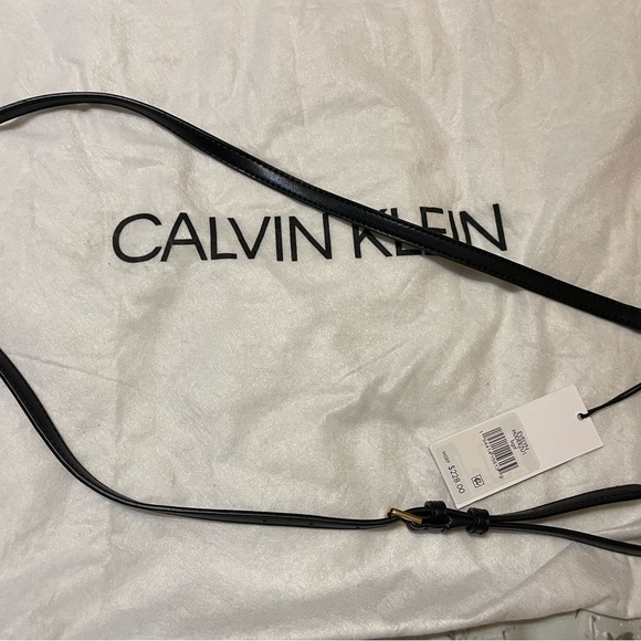 Calvin Klein Evelyn flap black crossbody bag—NWT - Picture 6 of 9